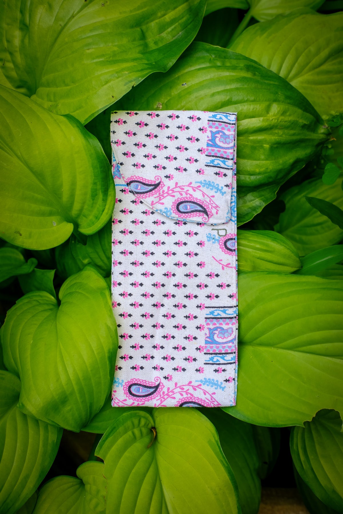 Opal Slim Pouch
