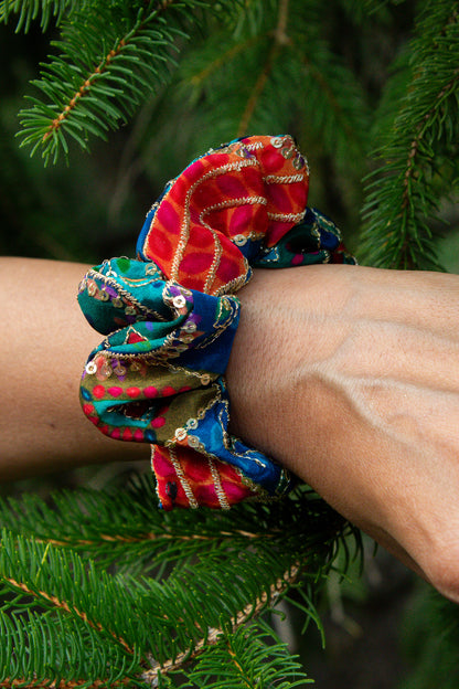 Saree Remnant Green Scrunchie