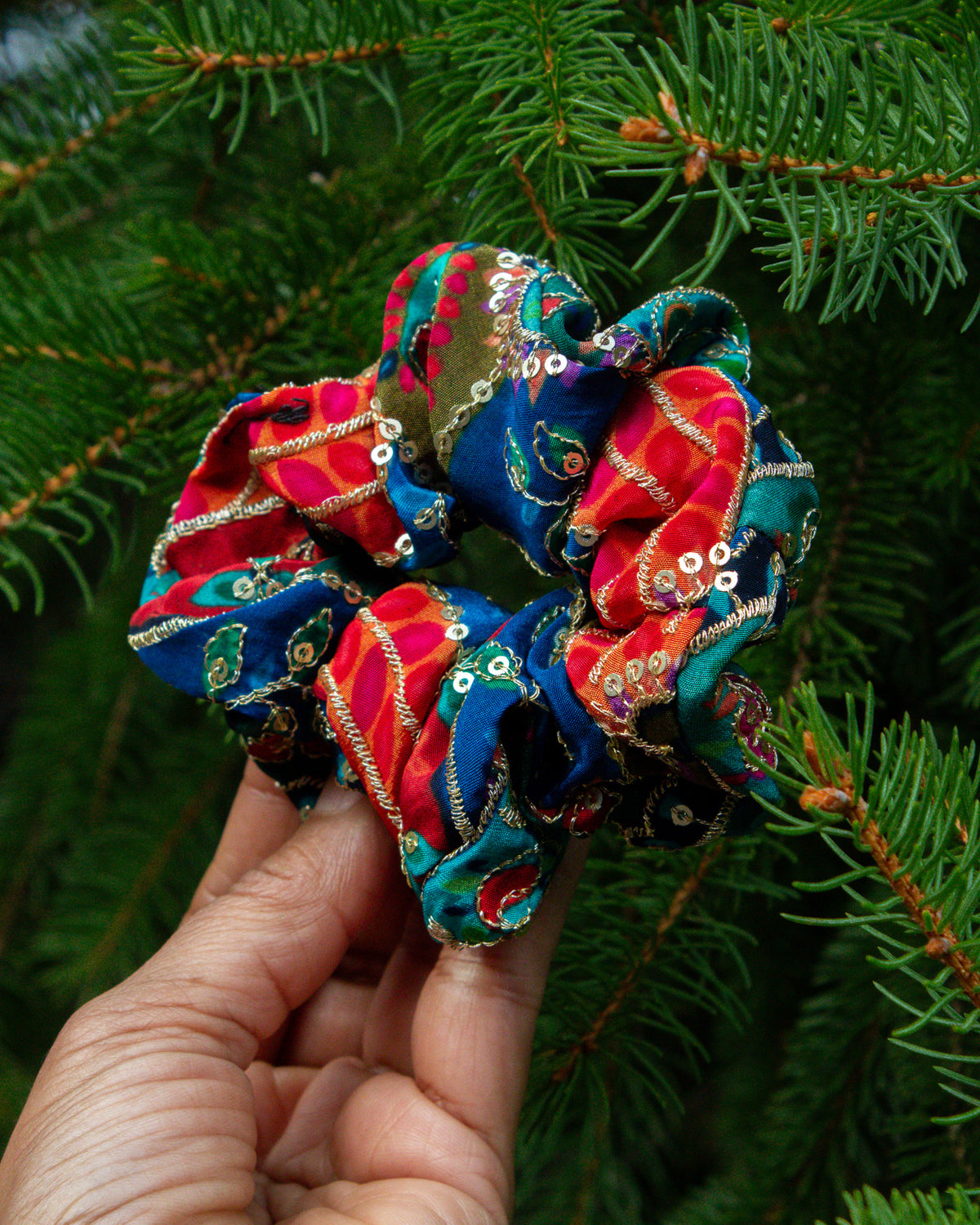Saree Remnant Green Scrunchie
