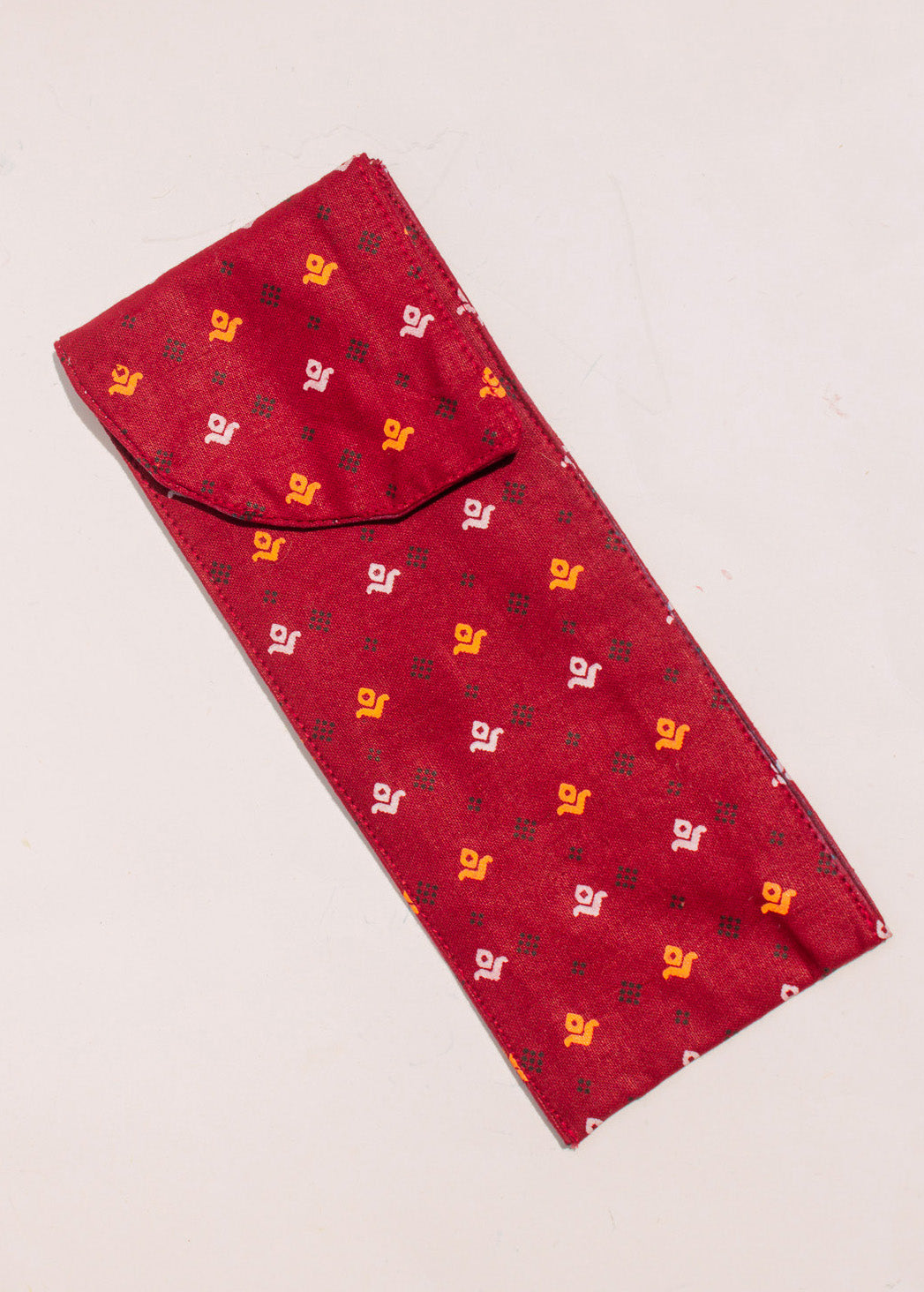 Ruby Slim Pouch