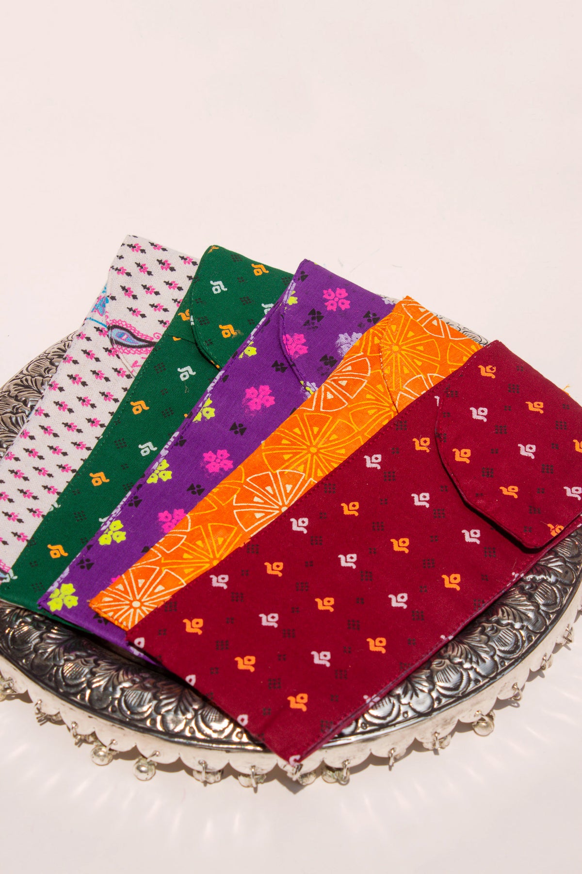 Emerald Slim Pouch